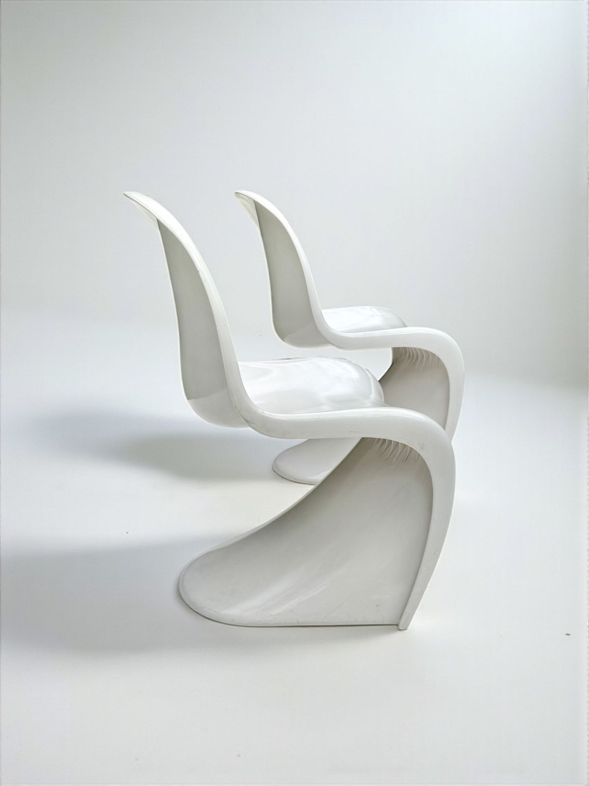 Set Of 2 Panton Verner Fibreglass S Chair For Herman Miller, W. Germany 1973