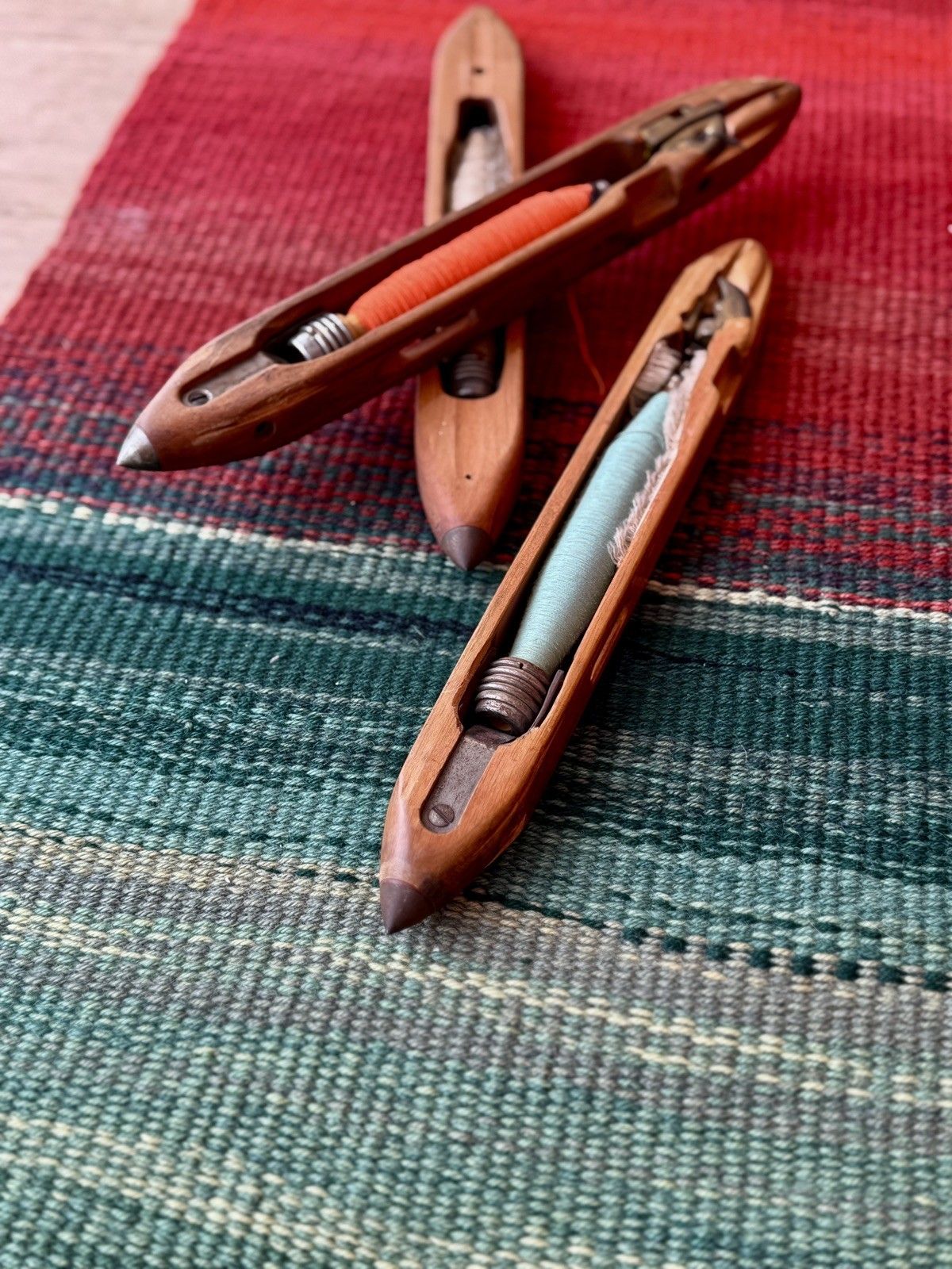 Set Of 3 Vintage French Heuchel Wooden Boat Spool/Shuttle/Weaving/Loom Bobbins photo buy