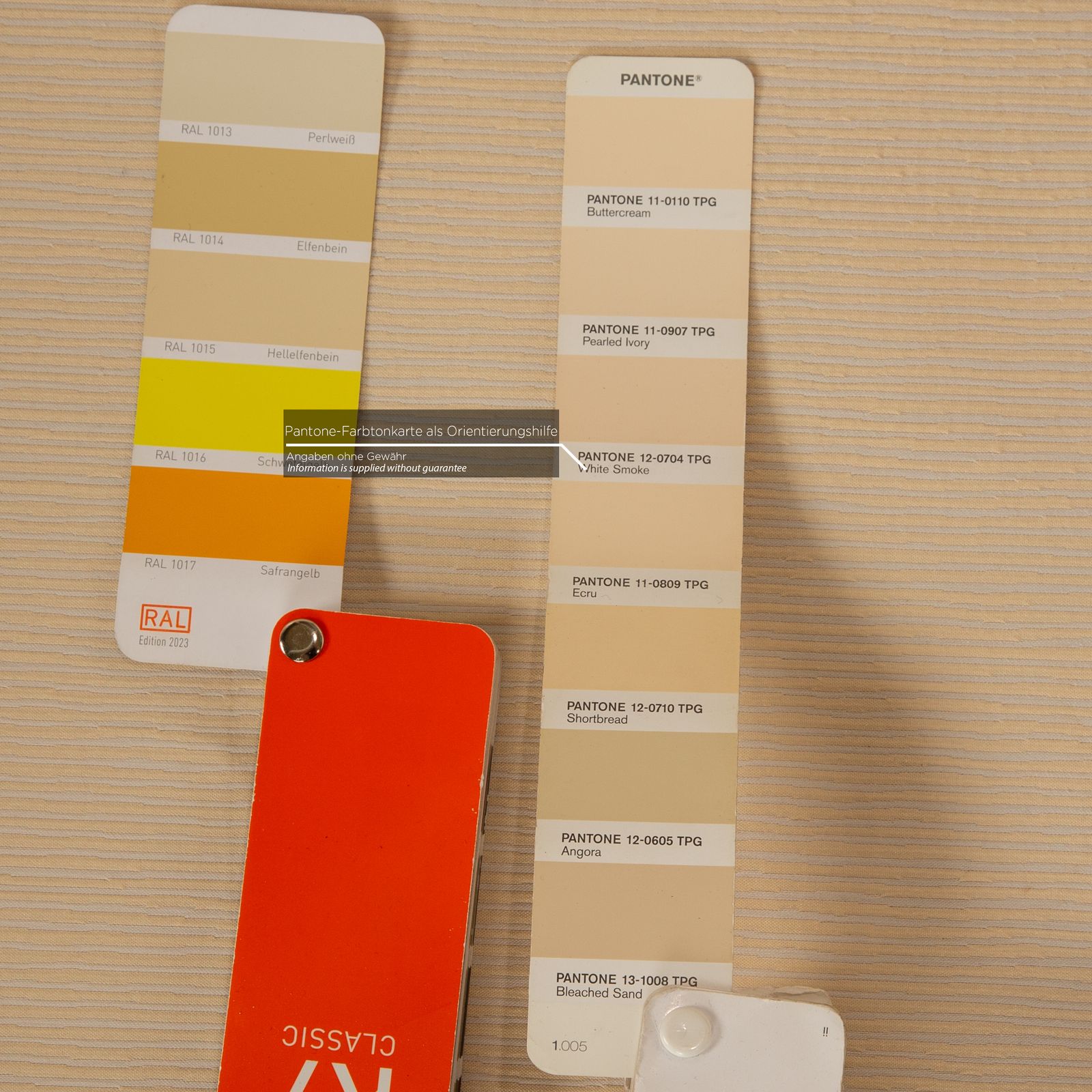 Canapé 2 places Cor Conseta en tissu crème beige photo buy