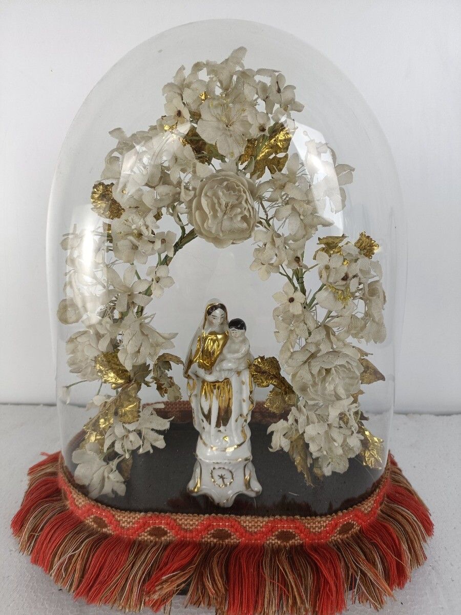 Antique Bridal Victorian Oval Hand Blown Glass Dome Vieux Paris Madonna Wreath G photo furniture