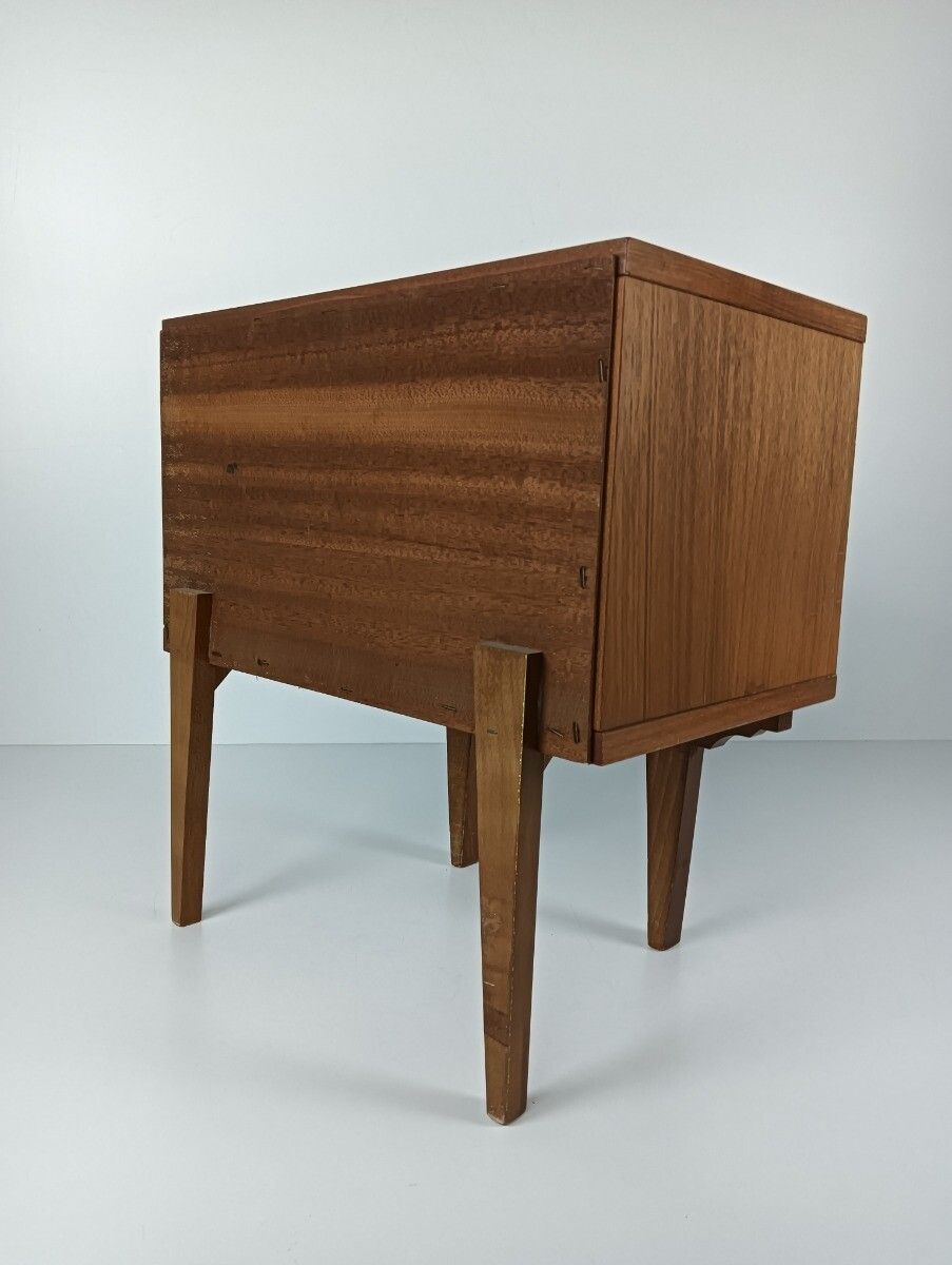 Vintage Nightstand Mid Century Modern Style End Table Modernist Funky  Modernist photo buy