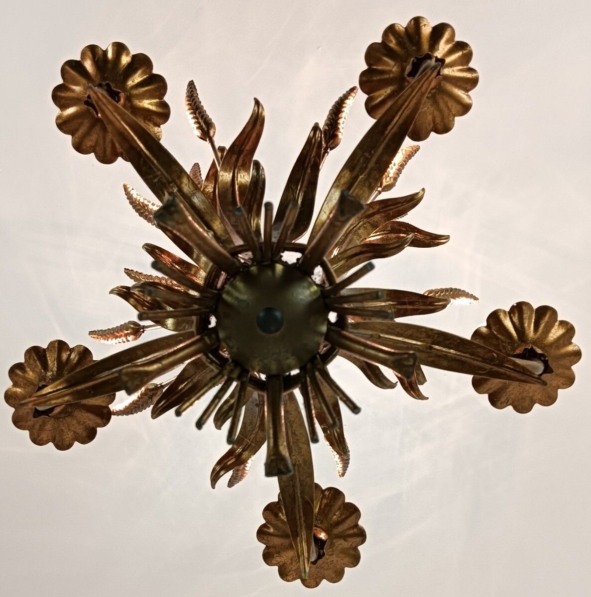 French Hollywood Regency Chandelier Light Wheat Sheaf Vintage 5 Lights Gold Gild photo for sale