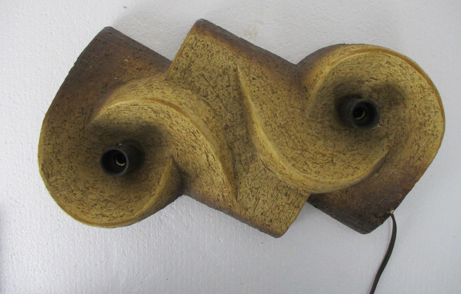 photo furniture Wall Mounted Light Sconce  Brutalist Retro Lamp Earthenware Stoneware Dutch Wow