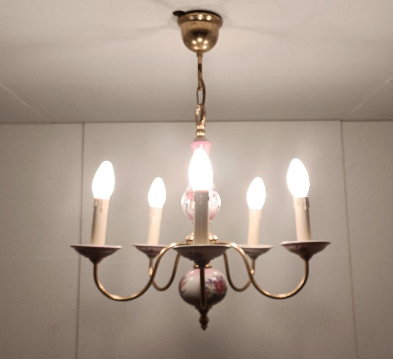 Chandelier 5 Arms Lights Ceramic Porcelain Ceramic Brass Italian Pink  Flowers L photo for sale