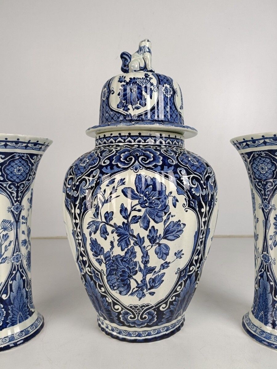 Delft Blue White Garniture Set Two Trumpet  Vases Urn Lidded 3 Pieces Royal Sphi photo for sale