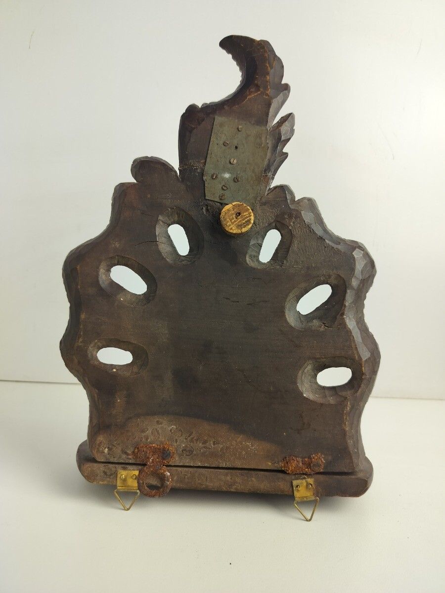 photo furniture Small Hand Carved Wood Wooden Console Wall Hanging Shell Form Lovely