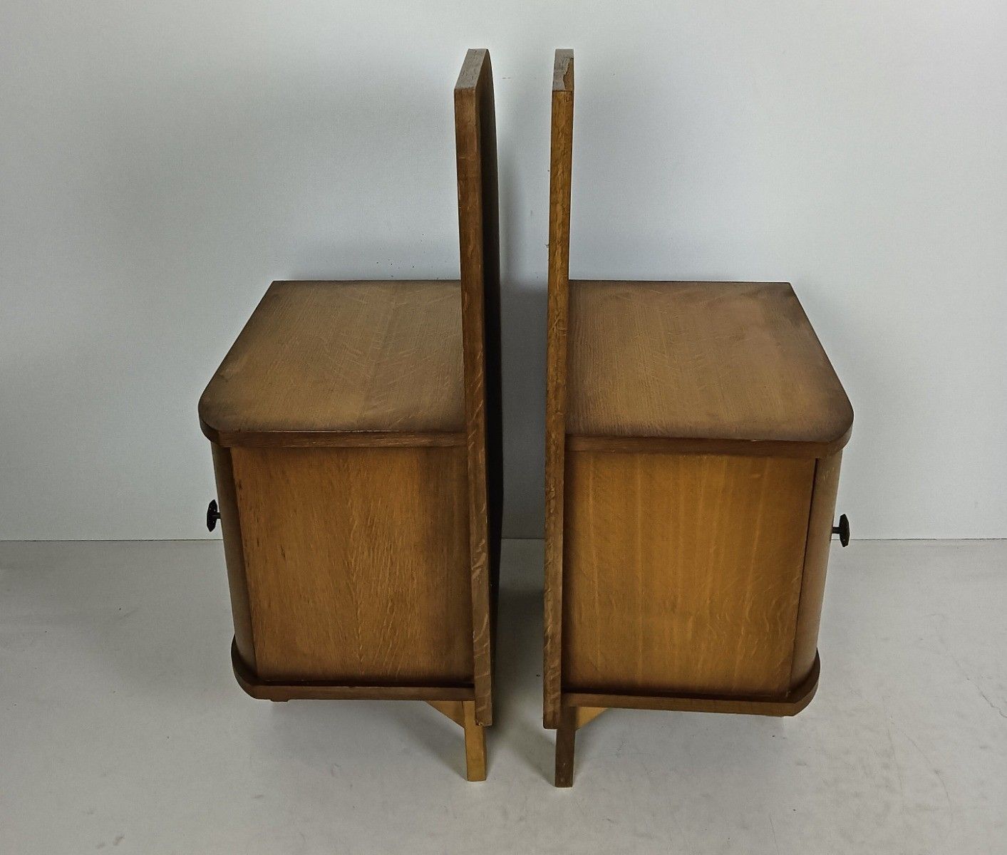 Pair Antique Jugendstil Nightstands Wood  End Tables Vanity Cabinets Bedroom Cab photo vinterior