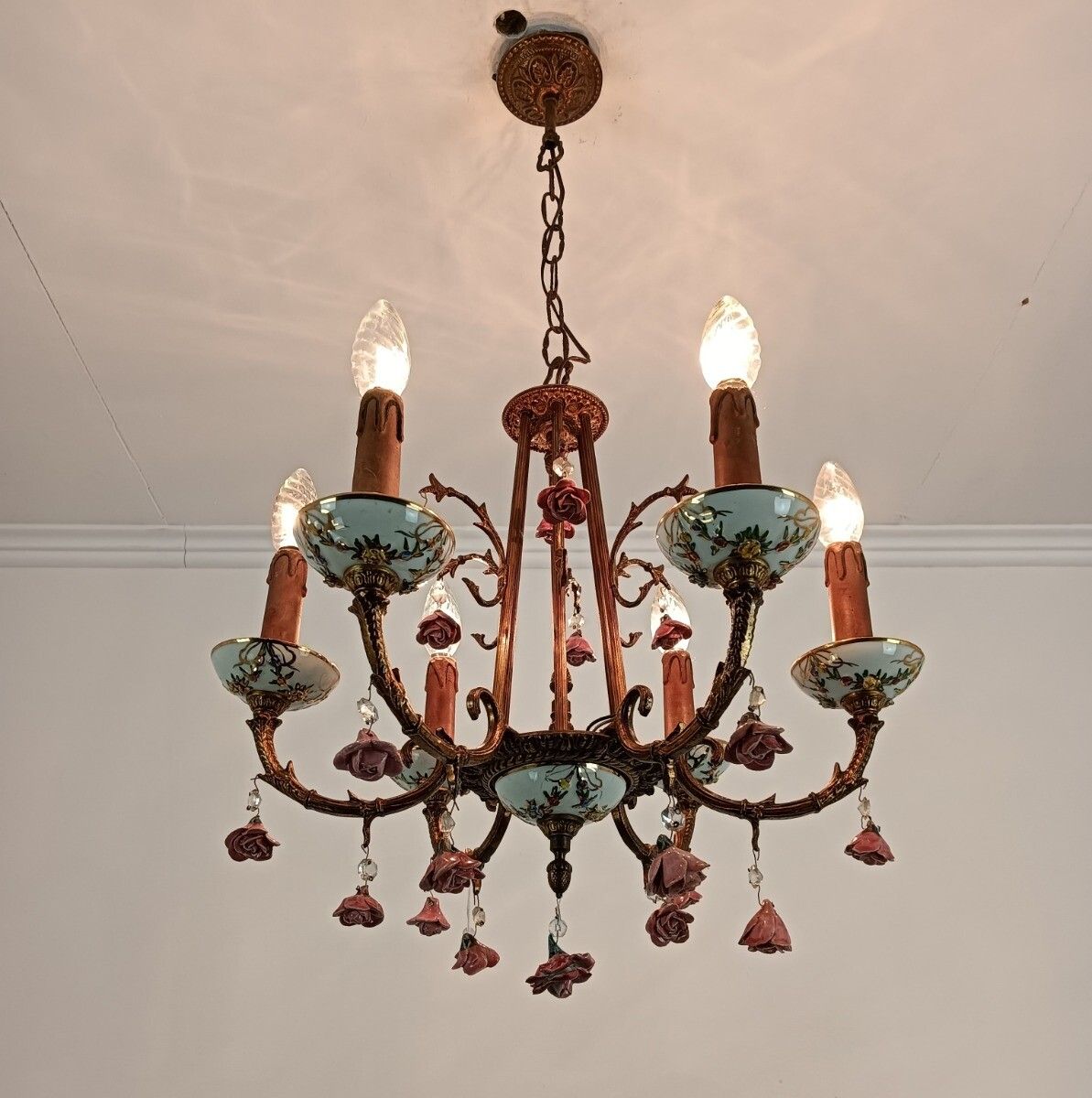 photo vinterior Lovely Italian Chandelier Brass With Porcelain Pink Flowers Romantic 6 Lights VI