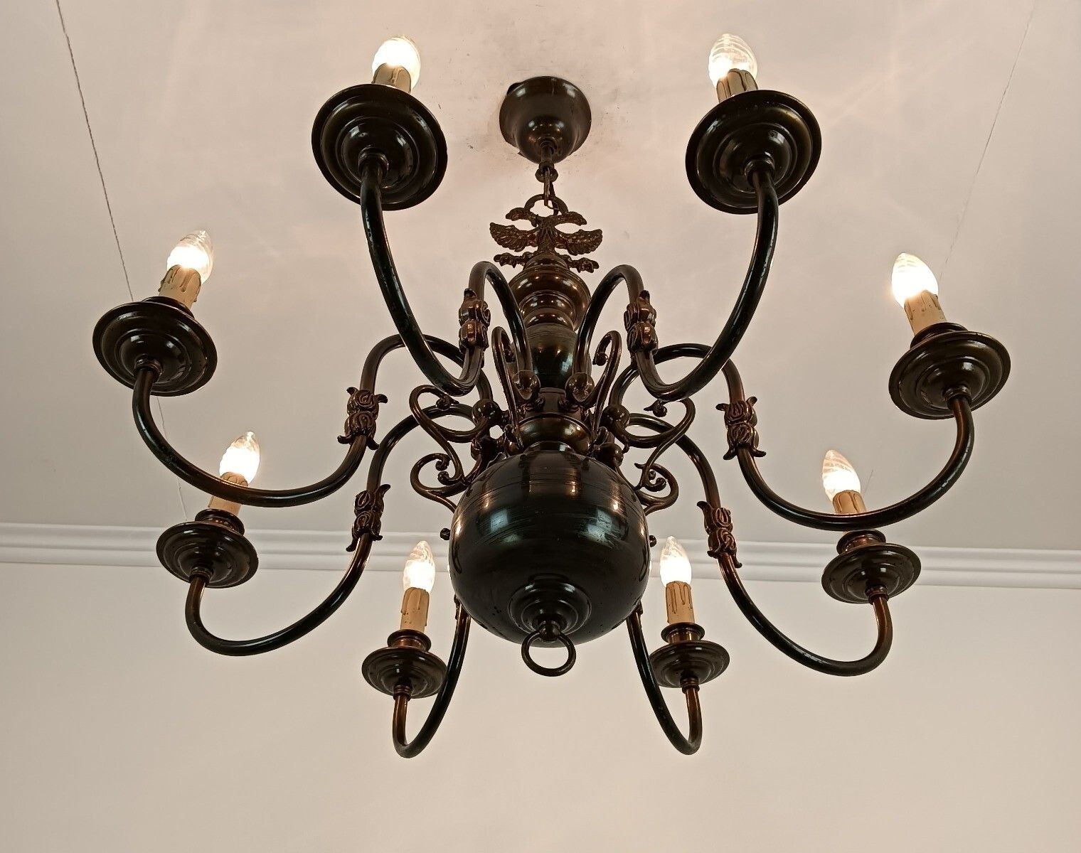photo furniture Flemish Dutch Brass Chandelier Eagles 8 Lights Vintage Barn Farmhouse Country St