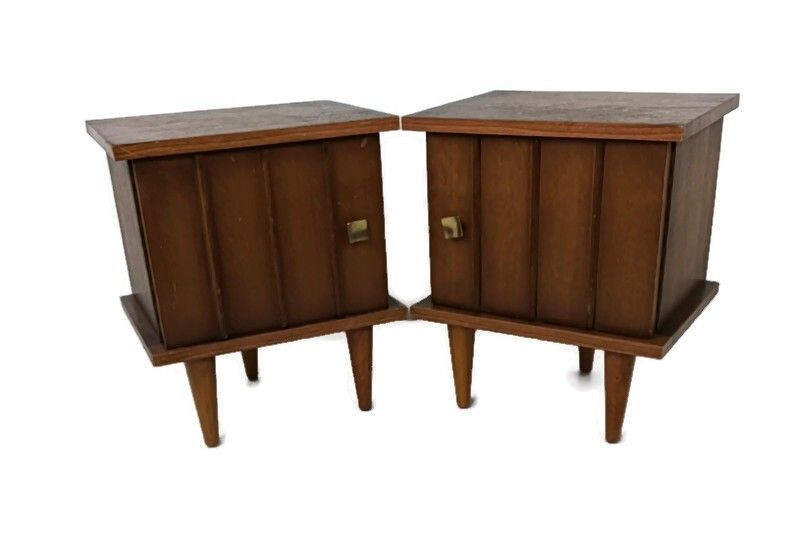 Pair Of Modernist Wooden Nightstands Bedroom Cabinets Small End Tables Vintage