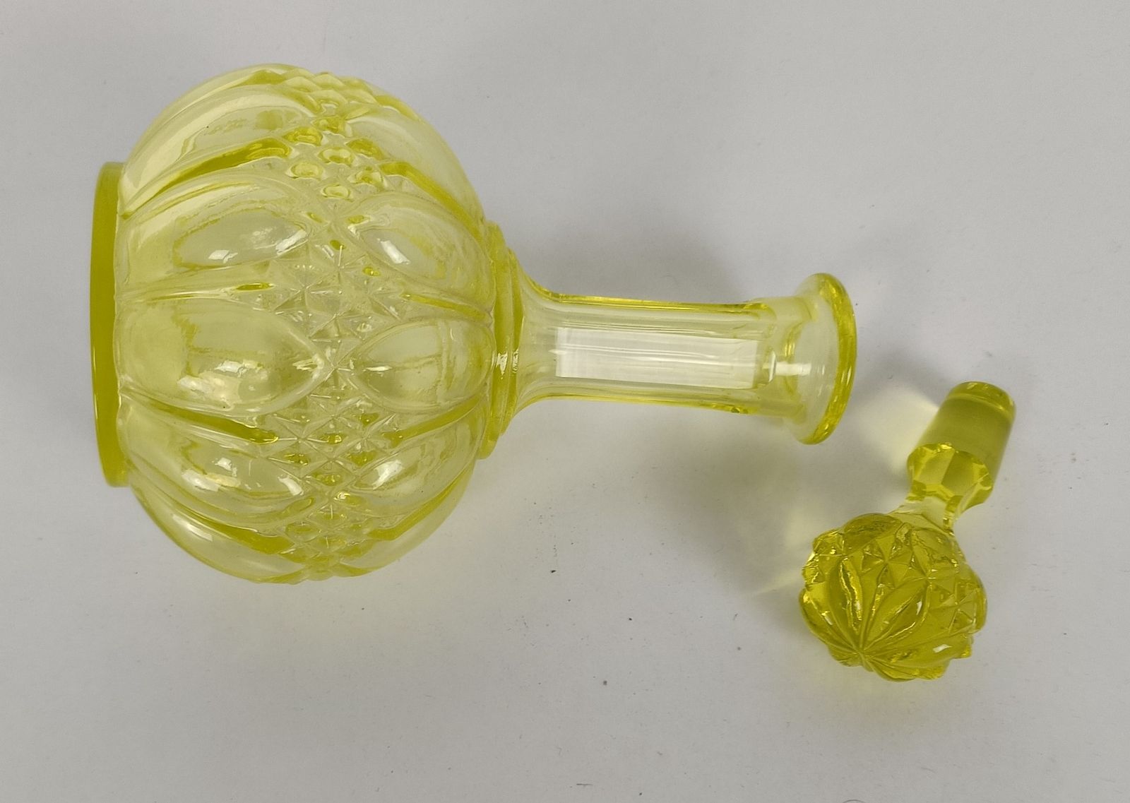 photo furniture Art Glass Bottle Lidded Art Deco Antique Bubbled Hobnails Glass Yellow Gorgeous