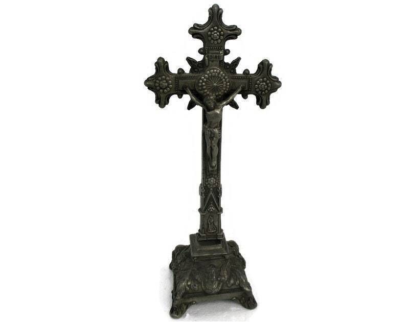 Vintage Standing Crucifix Jesus Christ Cross Ornate Angels At Feet Spelter Beaut