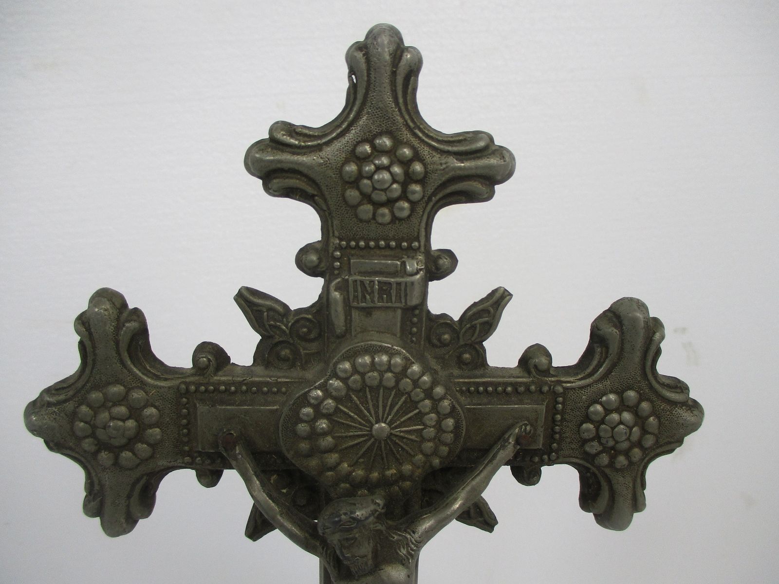 Vintage Standing Crucifix Jesus Christ Cross Ornate Angels At Feet Spelter Beaut photo furniture