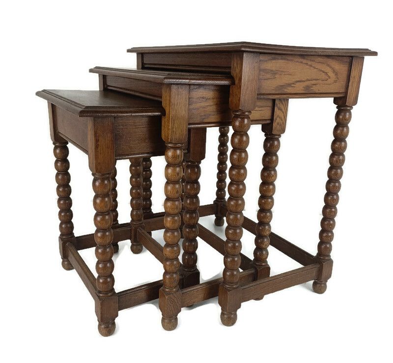 Set Of 3 Hobnail Legs Wooden Nesting Stacking Side Tables Barn Country Farmhouse