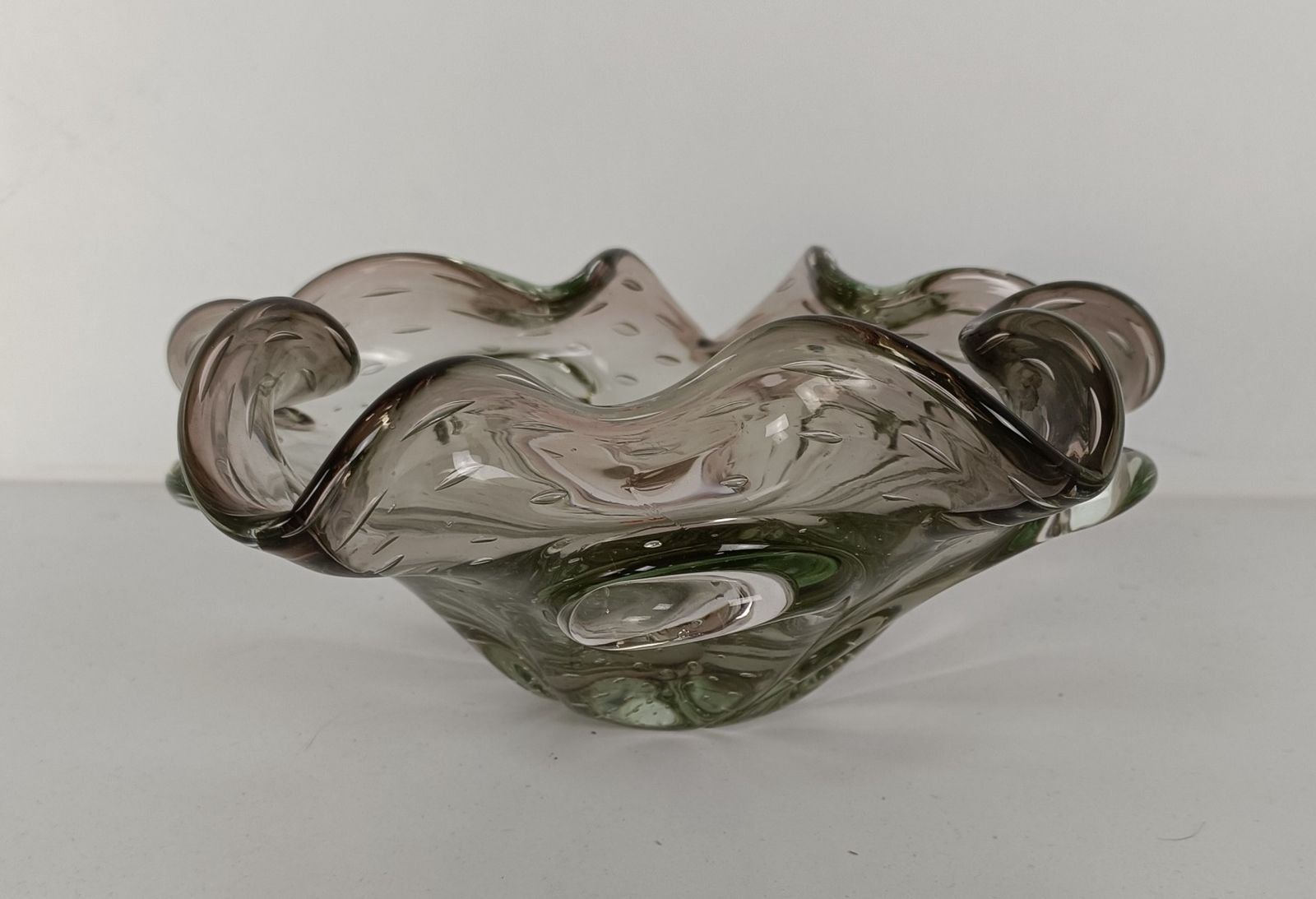 Centerpiece Vintage Art Glass  With Air Bubbles Murano Sommerso Dish photo for sale