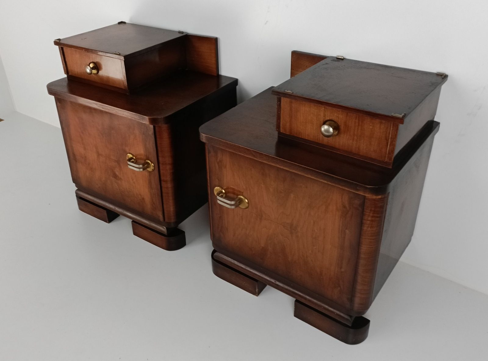 Pair Antique Art Deco Nightstands End Tables Dresser 20s 30s Vanity Cabinets  Wo photo vintage