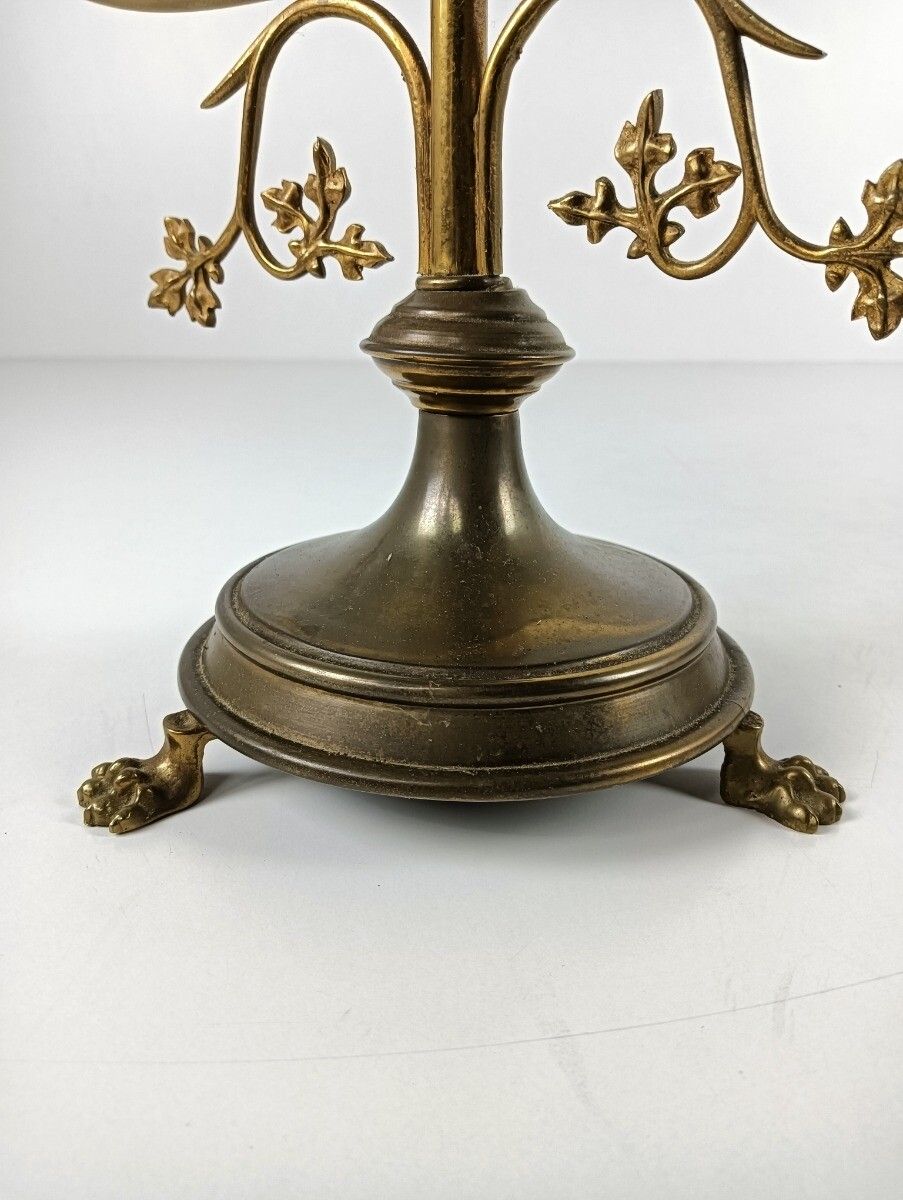 Candle Holder Brass Ornate Hollywood Regency Style Stylish Candelabra 5 Arm Leaf photo furniture