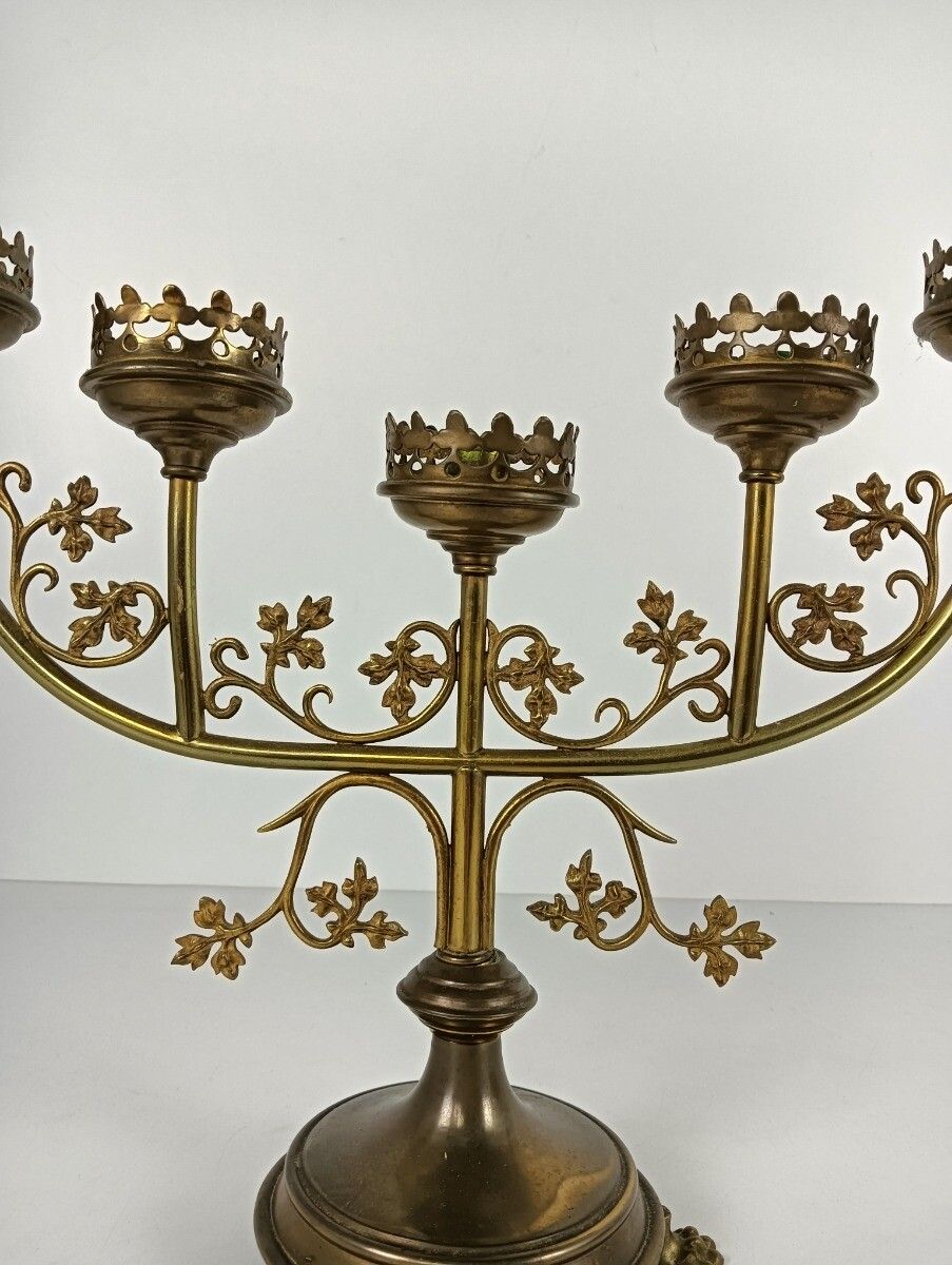 Candle Holder Brass Ornate Hollywood Regency Style Stylish Candelabra 5 Arm Leaf photo for sale