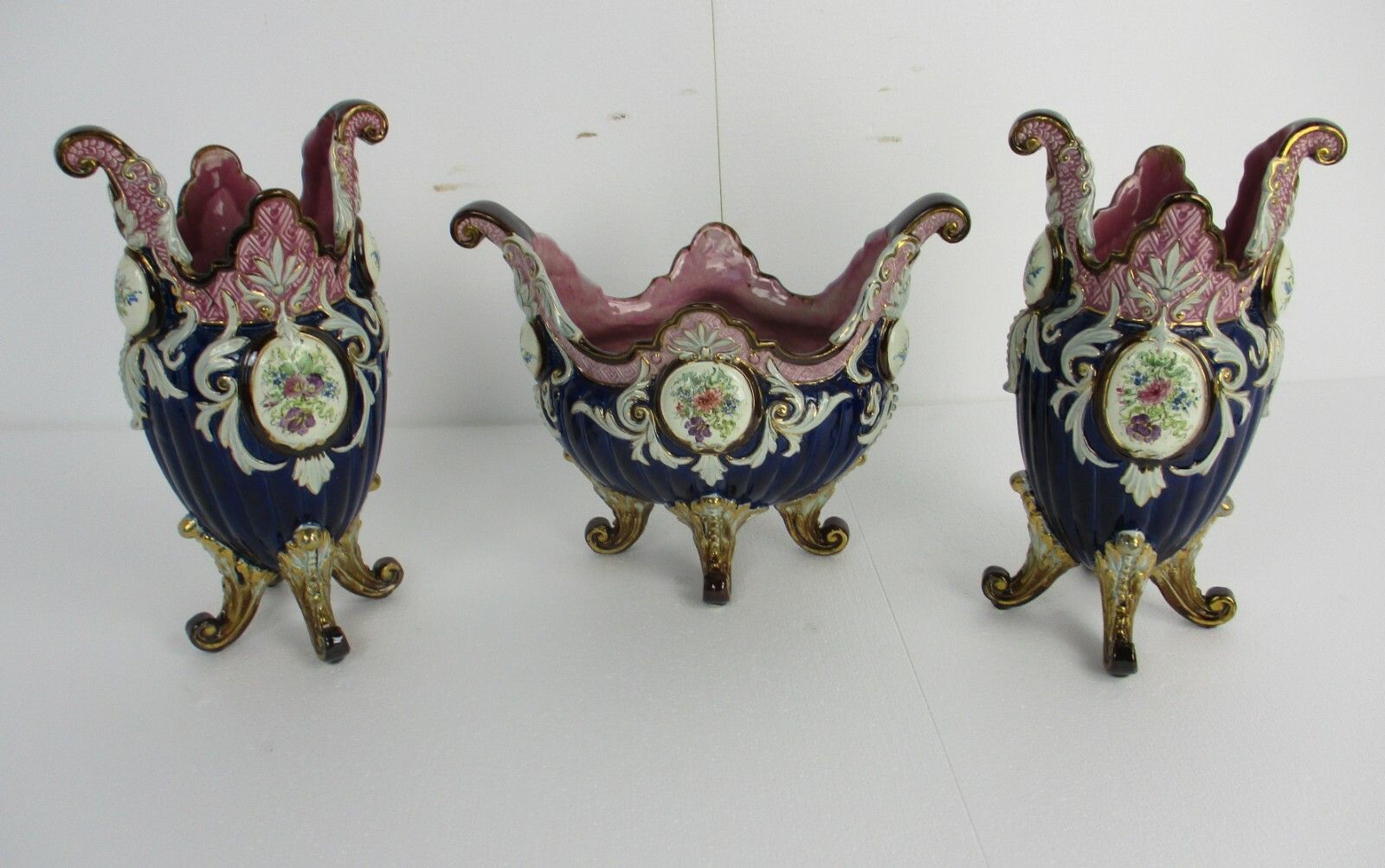 Set Of 3 French Barbotine Majolica Vases Planters Centerpiece  Medallions photo 502.0