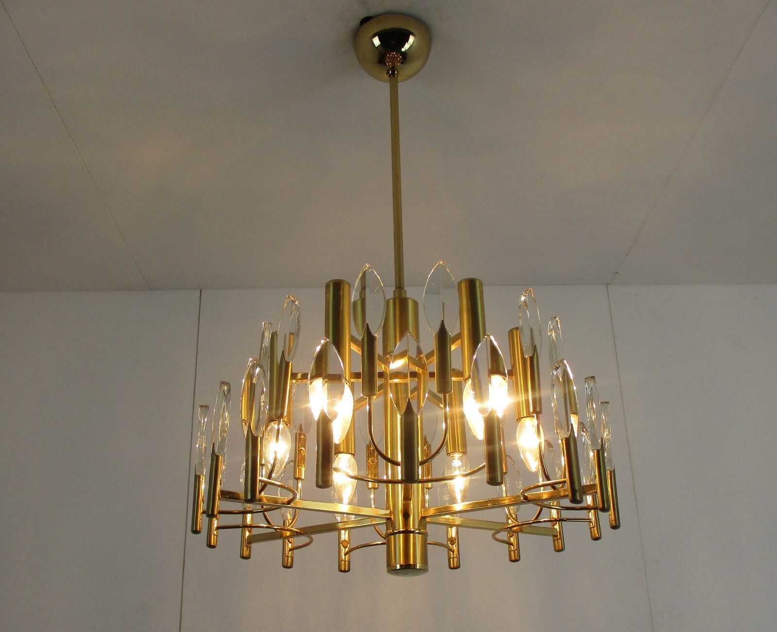 Hollywood Regency 1970s Chandelier Lamp Oscar Torlasco For Stilkronen Italy photo furniture