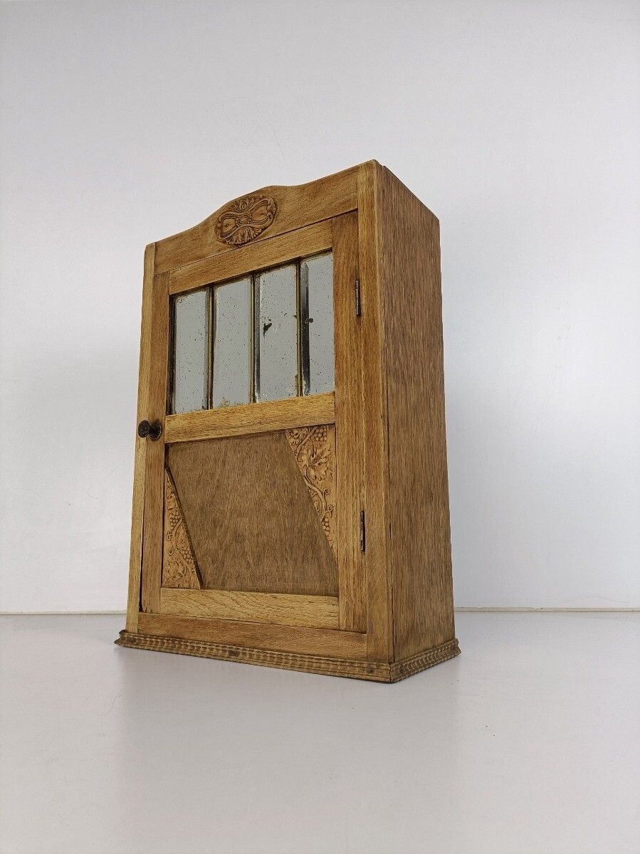 Art Deco Antique Medicine Cabinet Apothecary 4 Small Mirror Beveled Glass photo Furniture