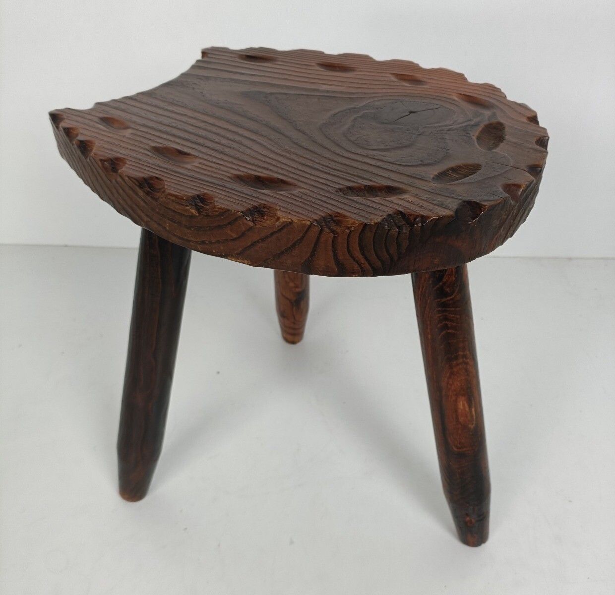 Spanish Milking Stool Table Pedestal Plant Bonsai Stand Carved Wood Horseshoe Fo photo vintage