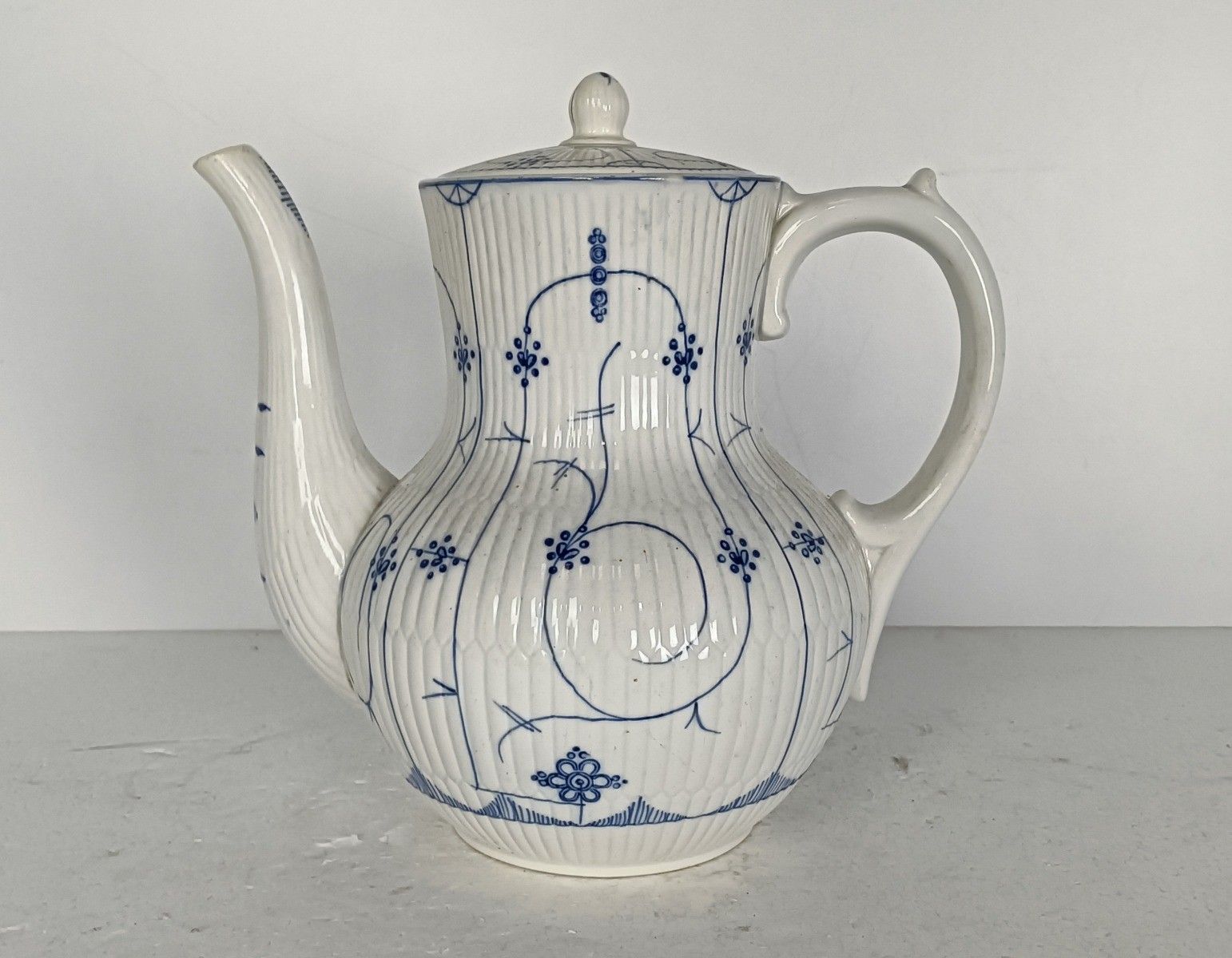 Opaque De Sarreguemines Copenhagen Kopenhagen Fluted Teapot Coffee Pot Marked Ic photo for sale