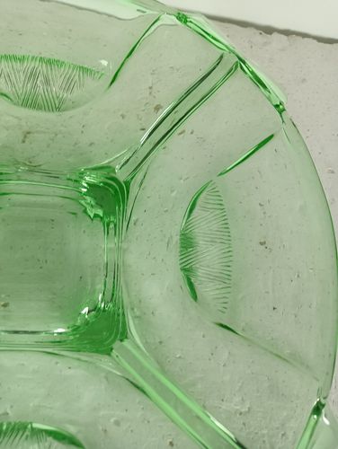 Gorgeous Art Deco Antique Art Depression Glass Green Serving Dish Bowl Centerpie photo furniture