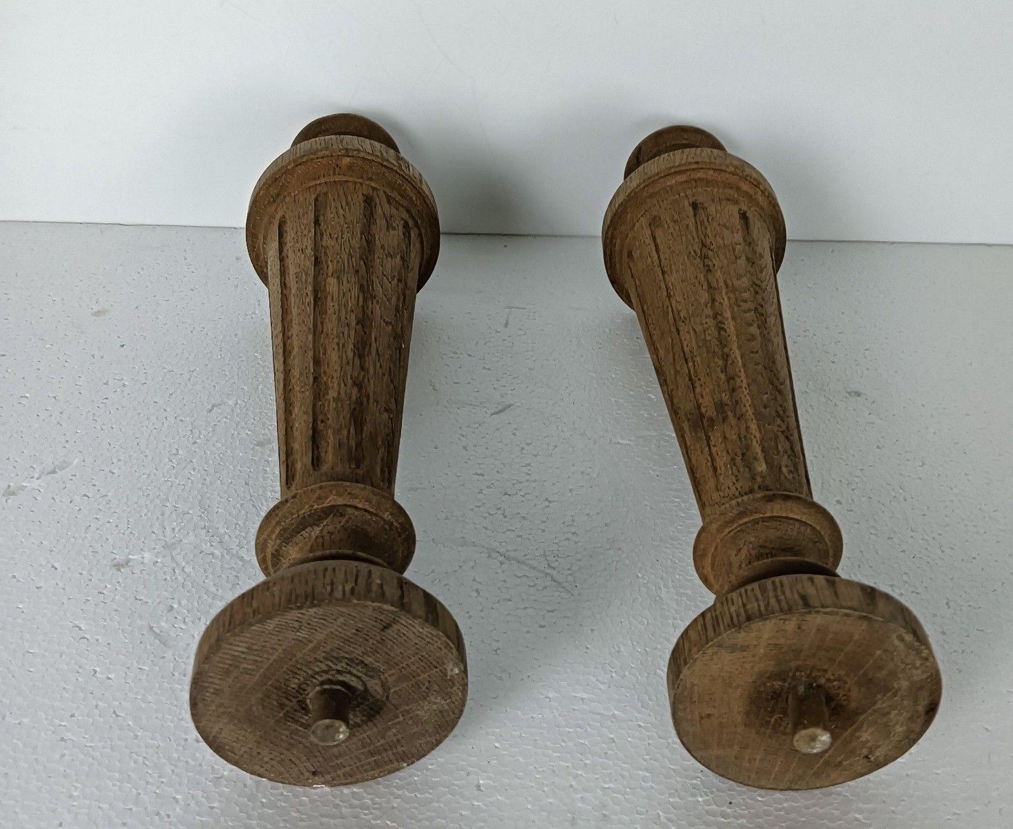 Set Of 2 Large Reclaimed Carved Wood Large Spindles Balusters Trim Posts Pillar photo vinterior