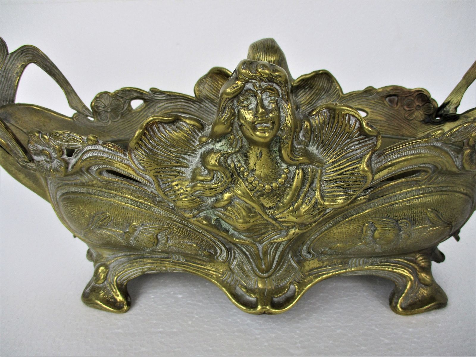 L Art Nouveau French Planter Jardinière Ornate Embossed Centerpiece Brass Merma photo for sale