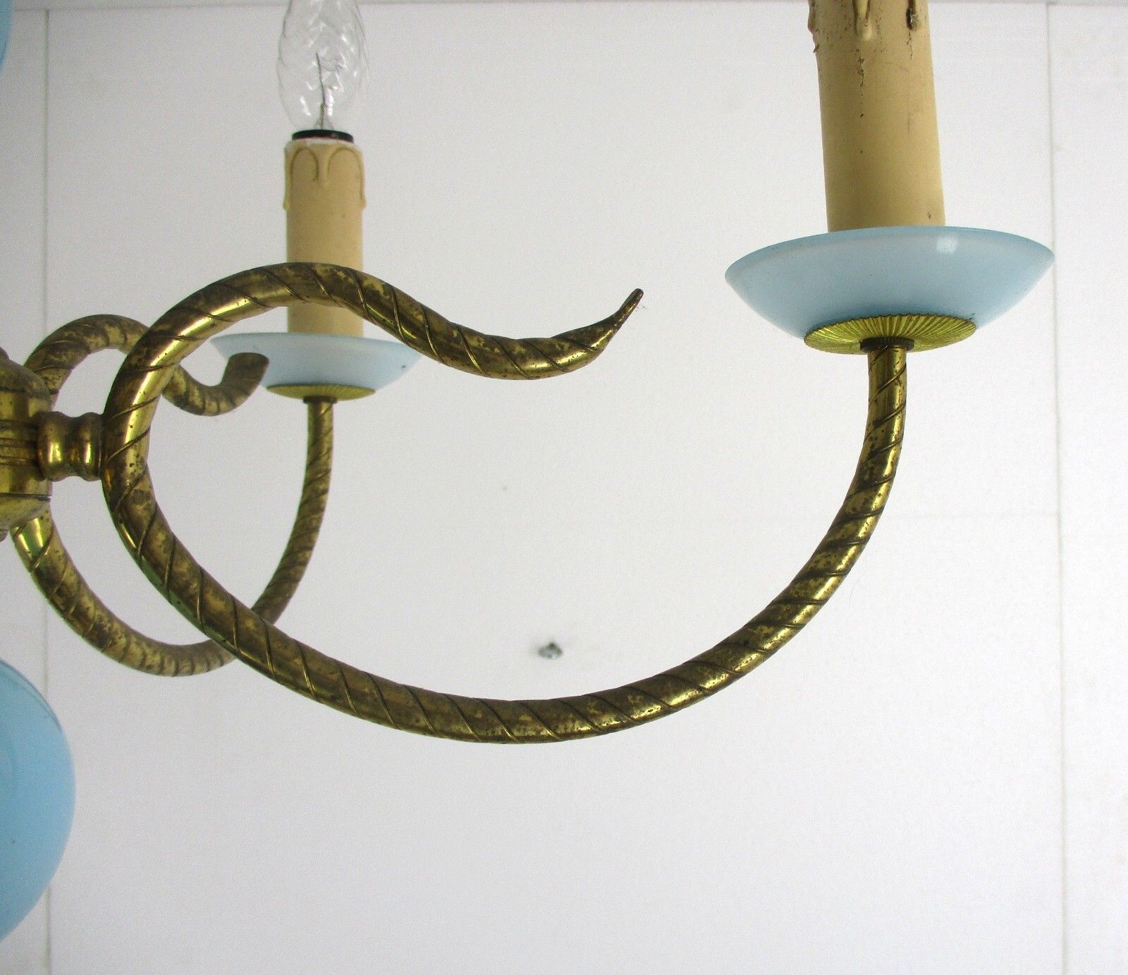 photo furniture Opaline Baby Blue Brass Chandelier Hollywood Regency Romantic 4 Arm Lights