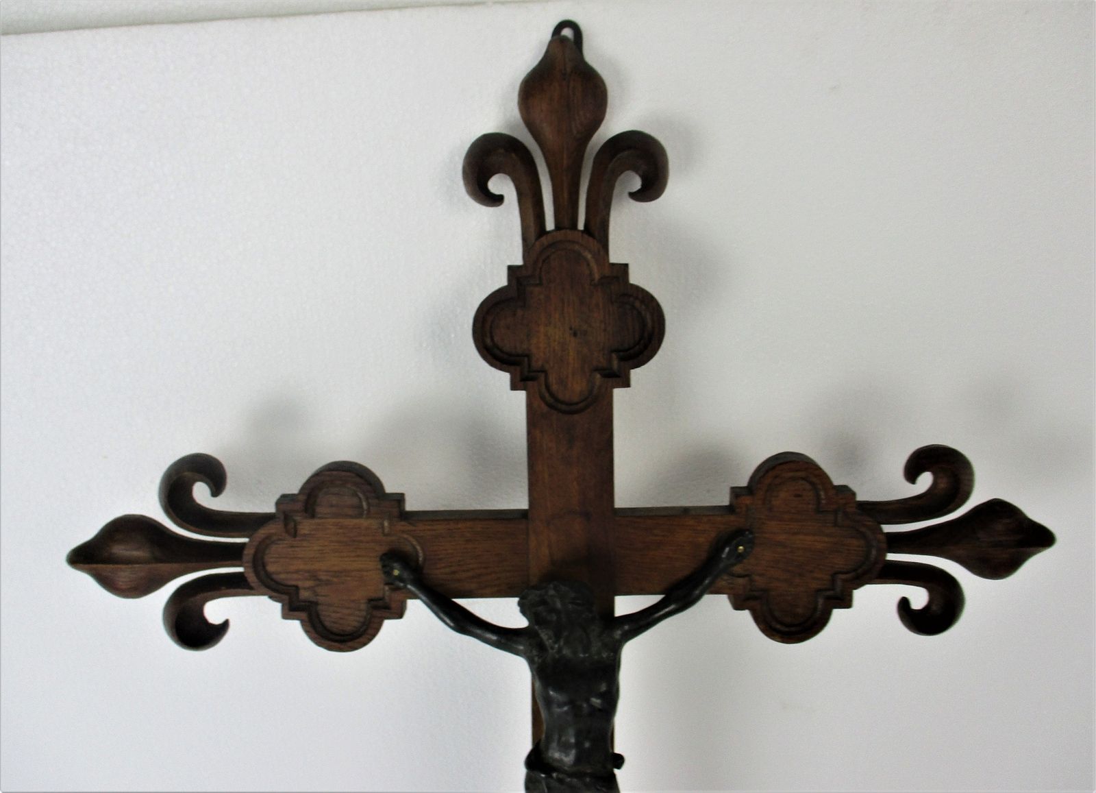 Xl Hand Carved Wood Hanging Ornate Church Chapel Crucifix French Fleur De Lis Fa photo furniture