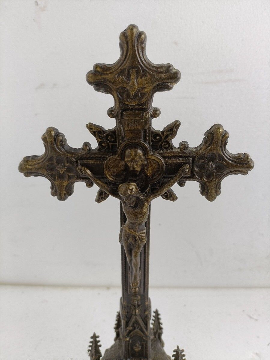 Ornate Spelter Faux Brass Chalice Standing Crucifix Towers Cross Chalice Very Sp photo furniture