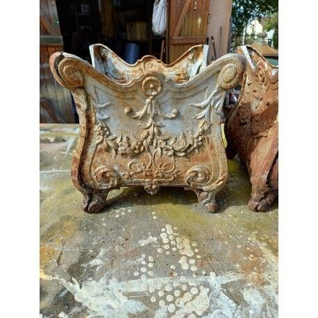 Pair Of Enamelled Cast Iron Planters From 1900 From Charleville Mézières photo 301.0