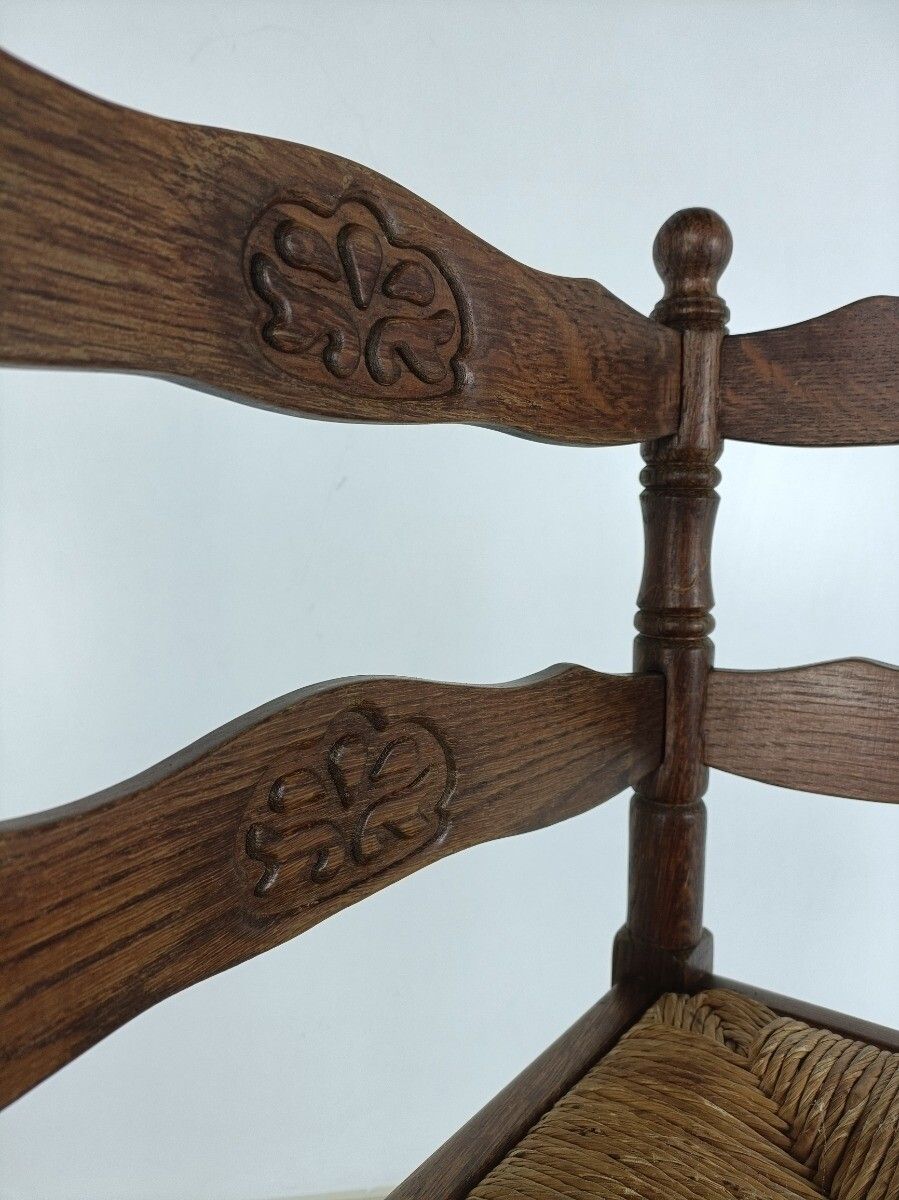 photo furniture Antique Corner Armchair Fauteuil Hallway Hand Carved Wood  Rush Seating Beautifu