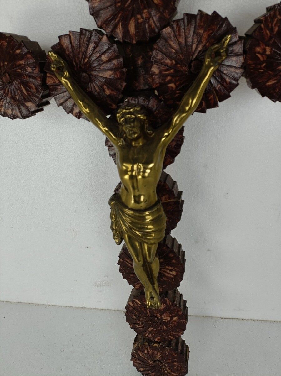 Large Hanging Wooden Wall Crucifix Cross Folk Tramp Art Htf Brass  Corpus photo furniture
