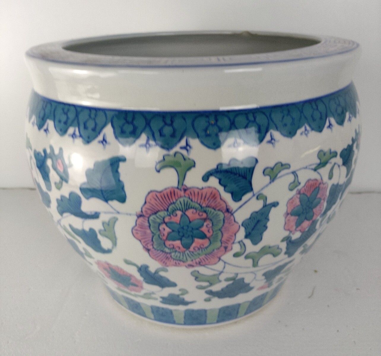 Vintage Chinese Porcelain Enamel Koi Fish Bowl Planter Vase  Cachepot Flower Pot photo Home Decor