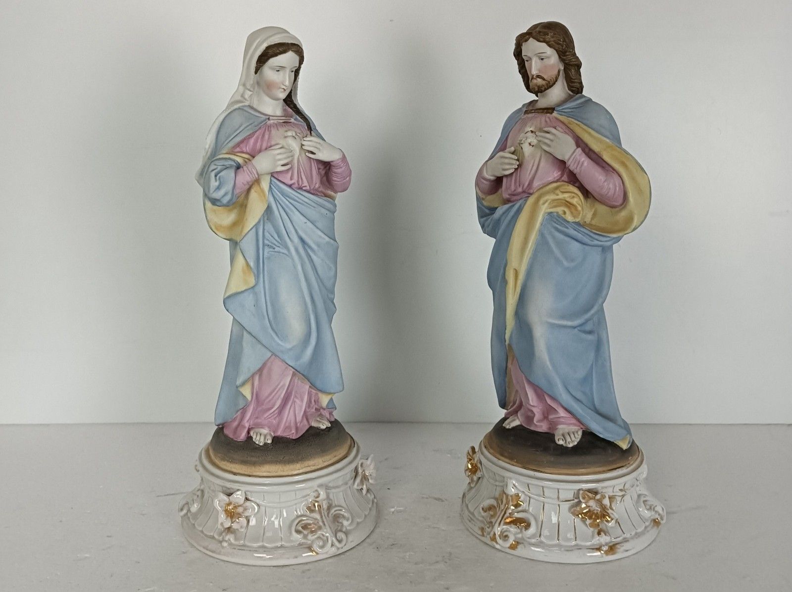 Vintage Statues Couple Porcelain Polychrome Jesus Christ Virgin Mary Madonna Hol photo vinterior