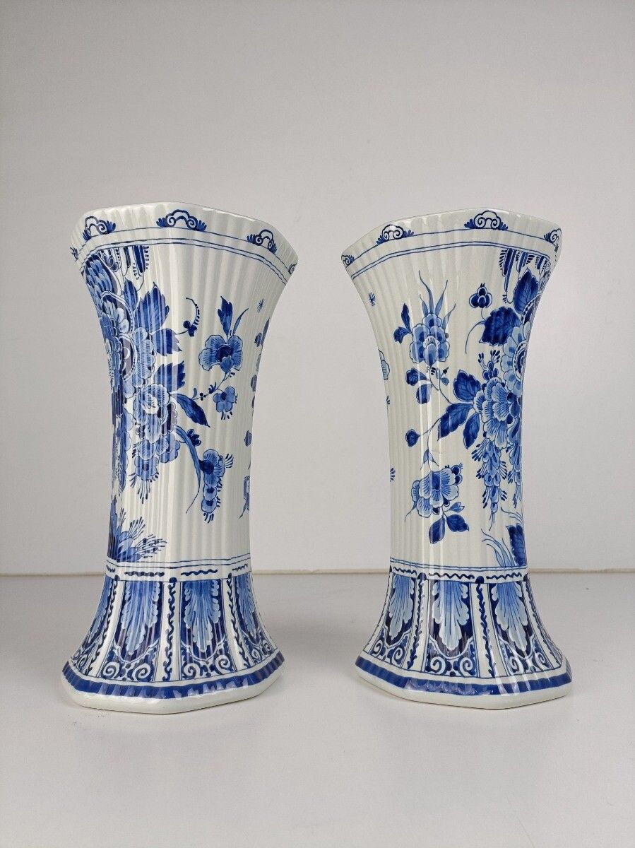 Pair Of Porceleyne Fles Hand Painted Delfts Delft Blue Holland Trumpet Vases Mar photo Home Decor