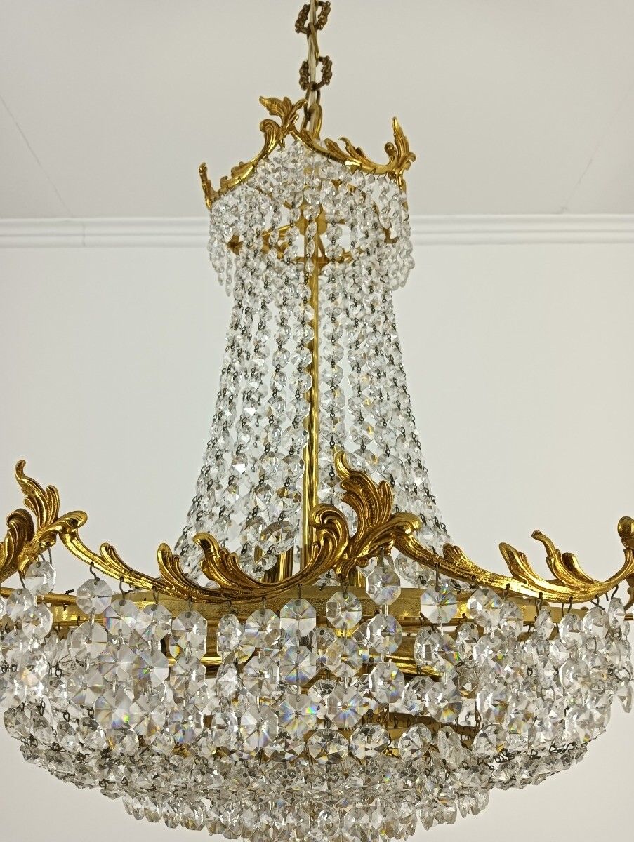 photo buy Stunning French Chandelier Bag Wedding Bronze Doré Crystal 9 Lights Ornate Vint