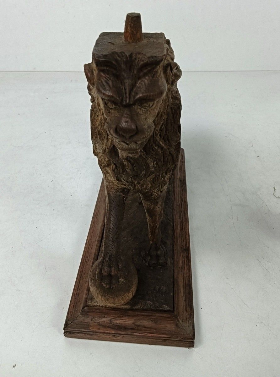 Stunning Antique Hand Carved Wood Figurines Pair Lions Large Trims Reclaimed Arc photo vinterior
