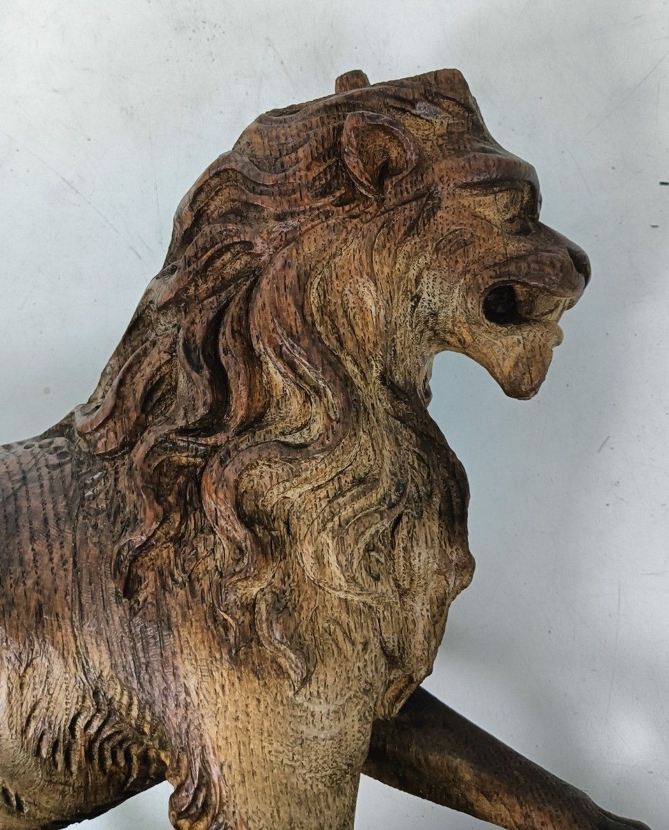 526.0 Stunning Antique Hand Carved Wood Figurines Pair Lions Large Trims Reclaimed Arc photo