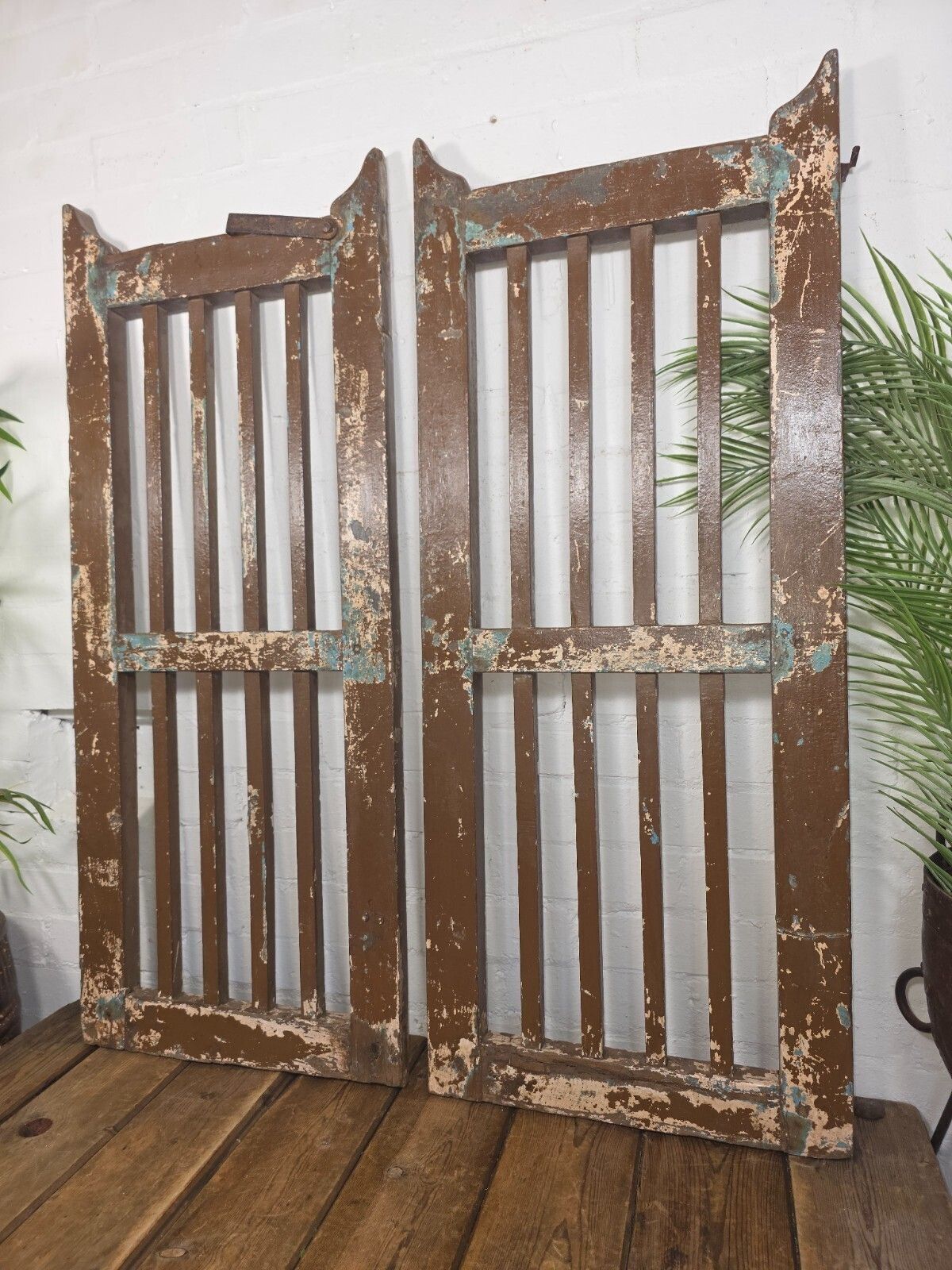 Old Pair Vintage Reclaimed Indian Wooden Iron Saloon Doors Shutters Garden Gates photo vinterior