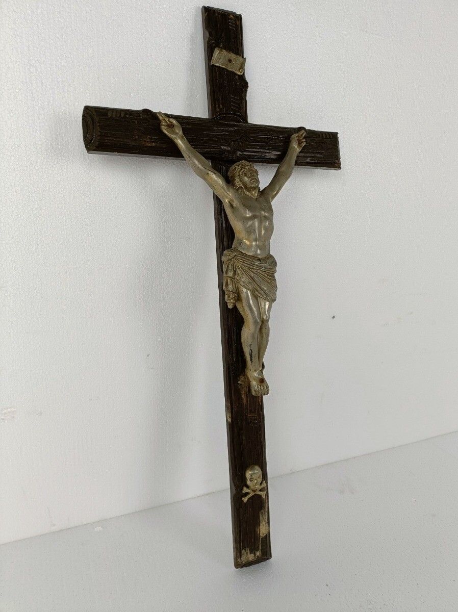 Large  Hand Carved Wood Hanging Crucifix Jesus Christ Cross Vintage  Spelter Cor photo Art