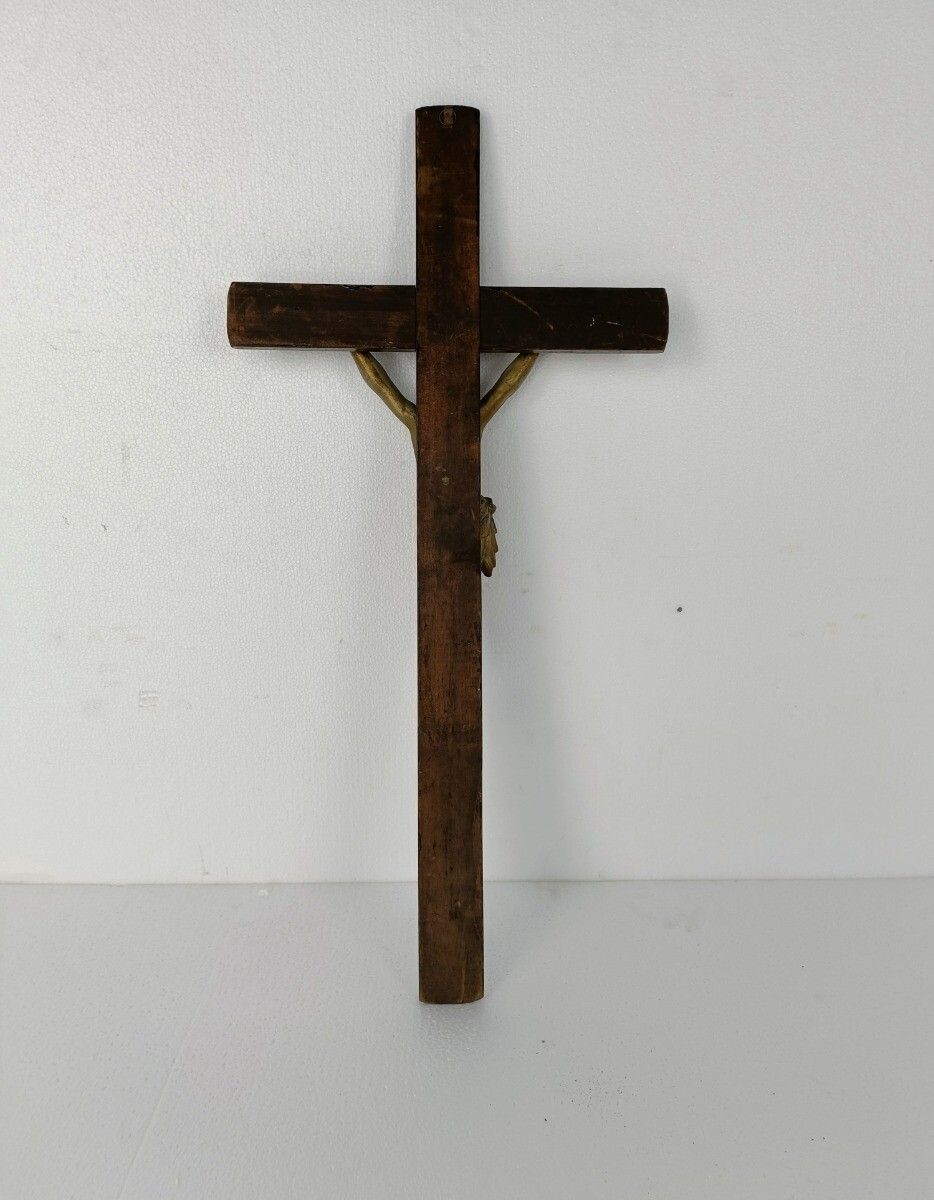 Large  Hand Carved Wood Hanging Crucifix Jesus Christ Cross Vintage  Spelter Cor photo vintage