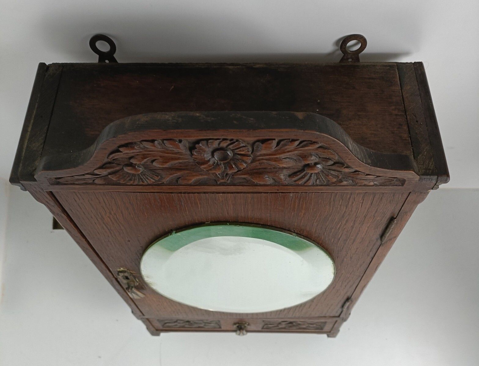Gorgeous Medicine Apothecary Cabinet Oval Beveled Glass Mirror Hand Carved Wood photo 485.0
