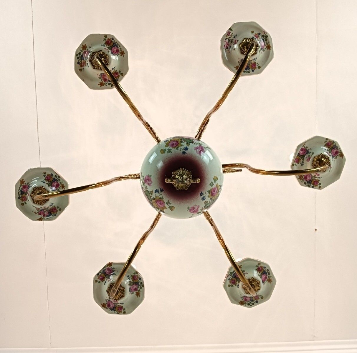 Lovely Italian Chandelier Brass With Porcelain Pink Flowers Pattern 6 Lights Vin photo Lighting