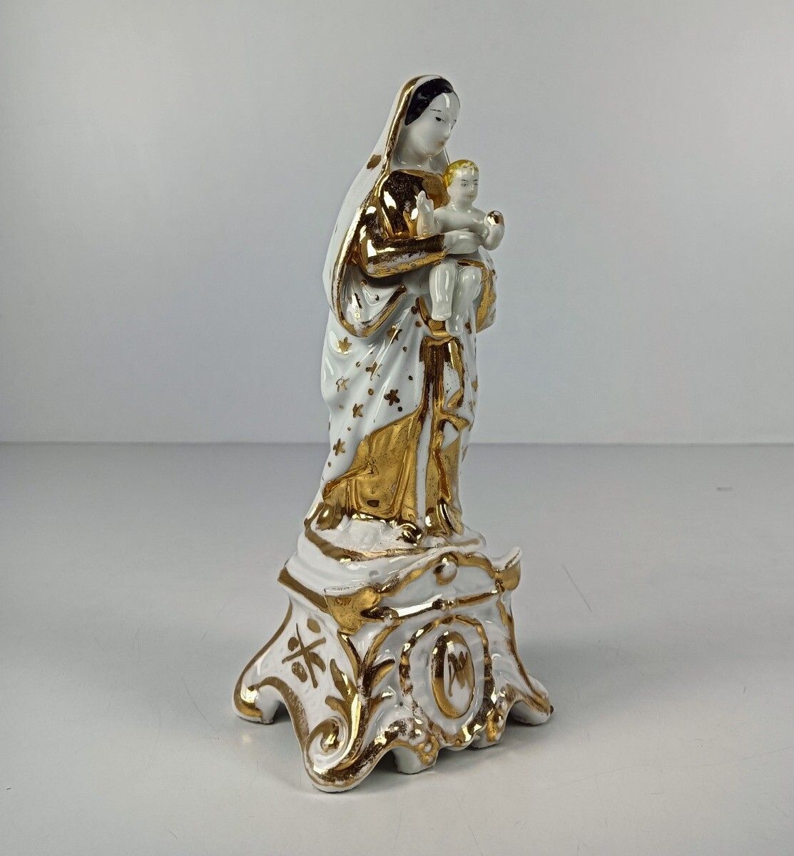 Antique Vieux Paris Figurine Statue Virgin Mary Madonna With Infant Bisque 19th photo for sale