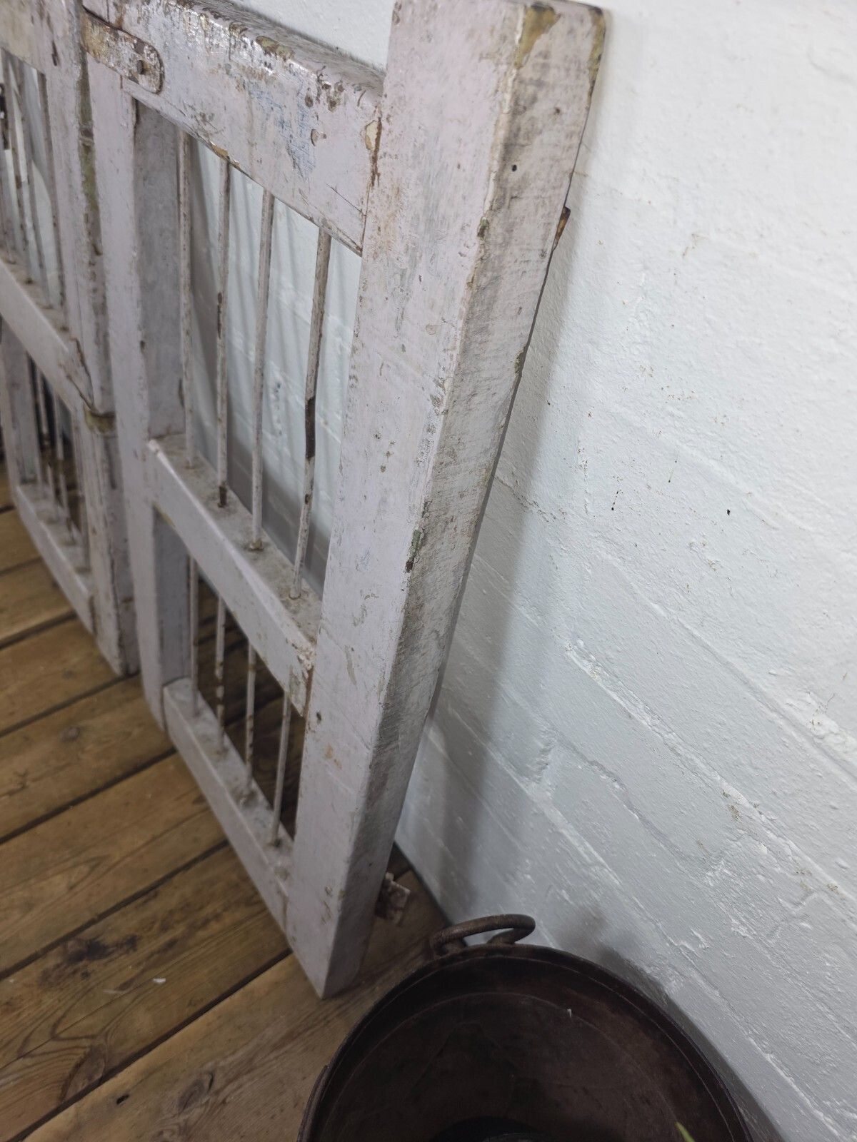 Old Pair Vintage Reclaimed Indian Wooden Iron Saloon Doors Shutters Garden Gates photo vintage