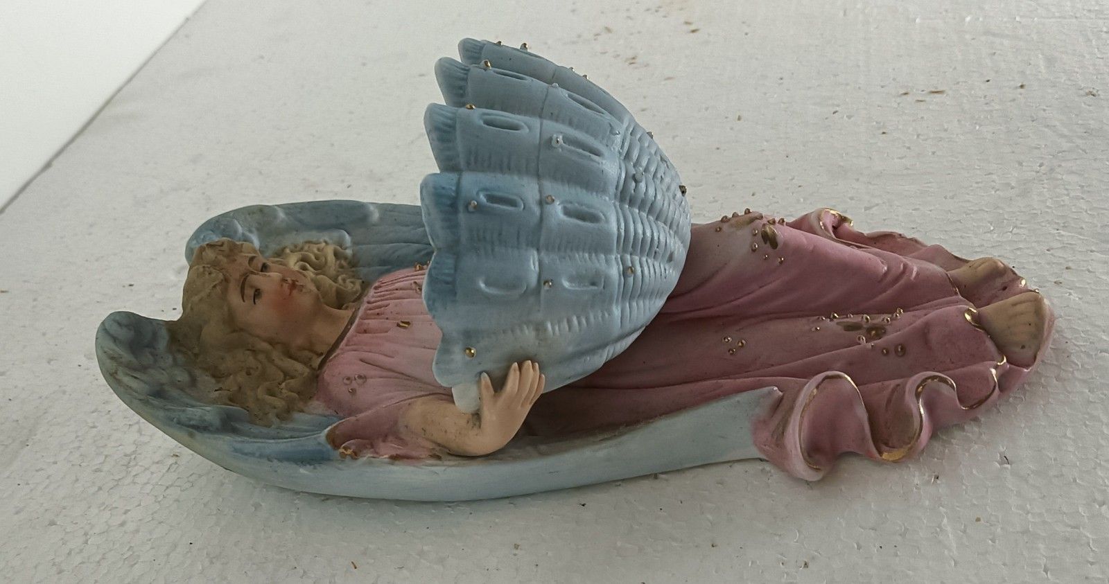 Holy Water Font Vessel Porcelain Antique Neo Gothic Angel Pastel Pink Blue Wall photo vinterior